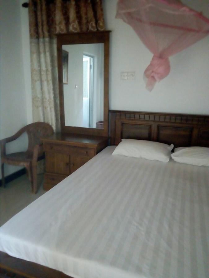 Nethmi Rooms Negombo Kültér fotó